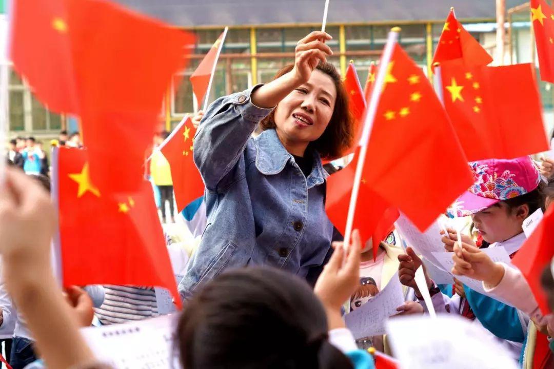 “数学狂魔”陈景润离世,妻子说他“死不瞑目”,只因遗愿未能完成